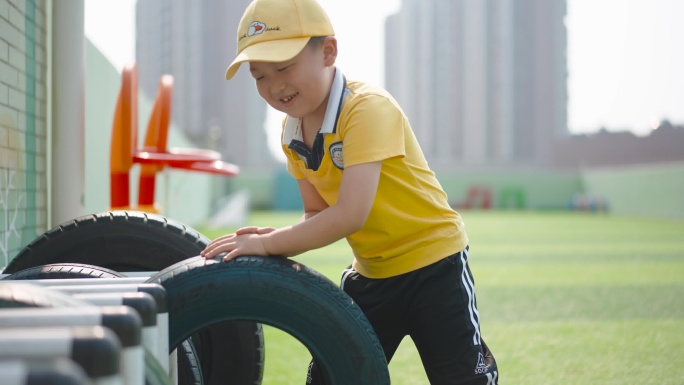 幼儿园快乐生活