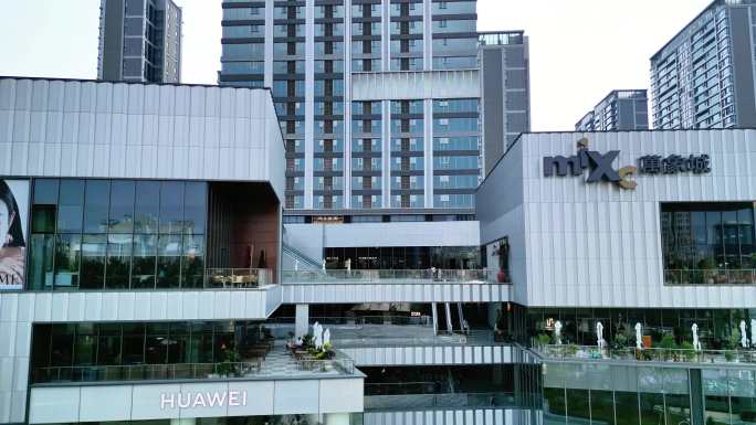 4K郑州万象城各角度高清航拍双子塔郑州东
