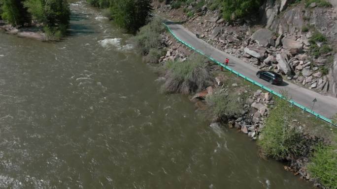 峡谷公路自驾之旅