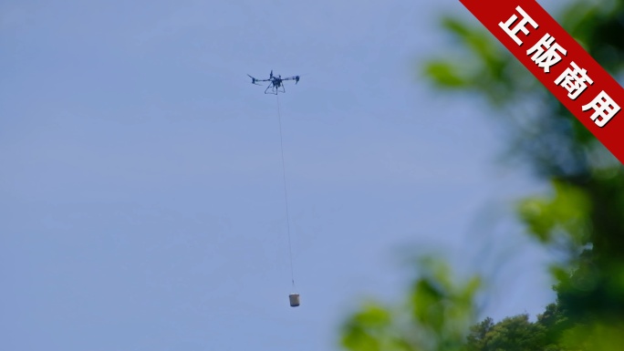 无人机运送茶叶货物低空经济