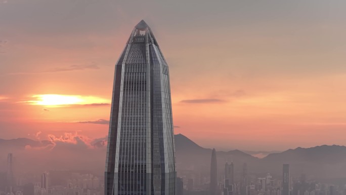 深圳平安金融中心日出景观