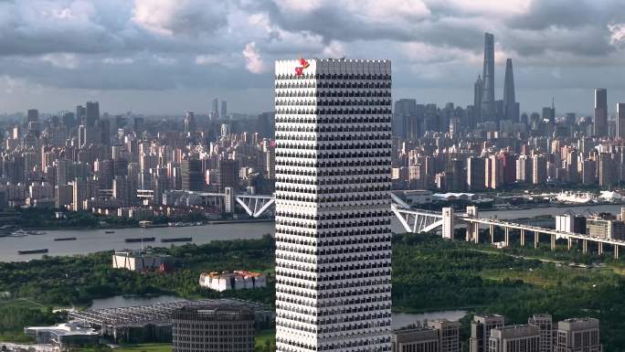 城市天际线中的SK大厦 上海前滩SK