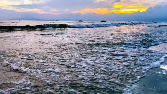 金色夕阳海浪潮汐