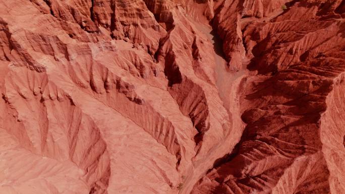 火焰山壮丽地貌景观