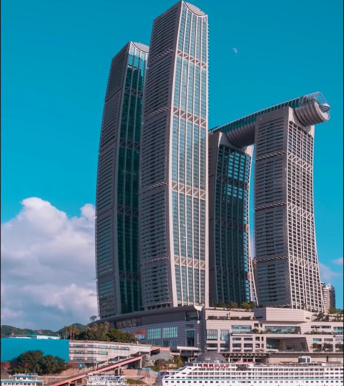 重庆_朝天门来福士仰拍_日景固定延时