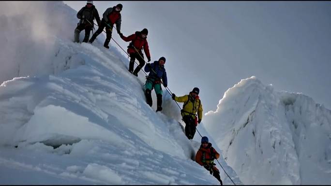雪山攀登者的挑战之旅