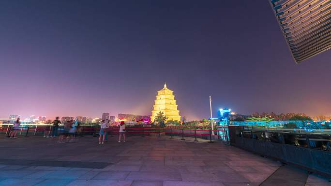 西安大雁塔夜景大范围延时
