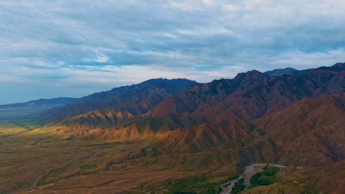 航拍宁夏贺兰山 延时
