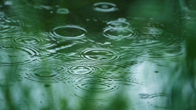 雨水雨滴下雨天屋檐滴水立春惊蛰谷雨
