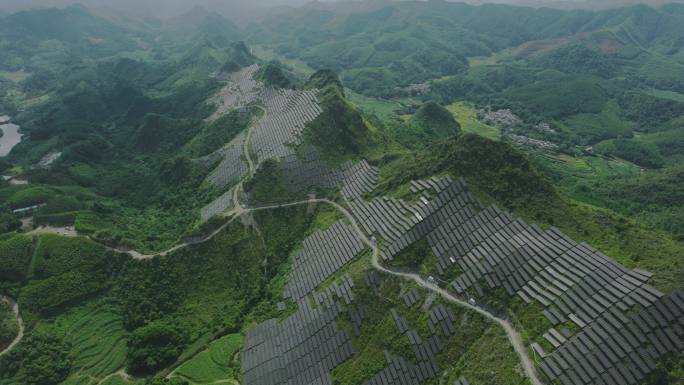 【正版原创】广西喀斯特地貌光伏太阳能