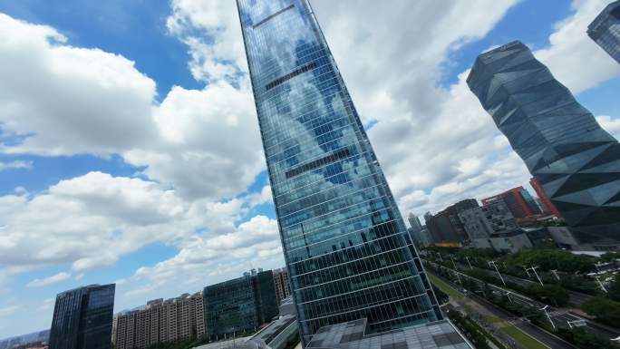 南京河西华采天地金融城有轨电车穿越机素材