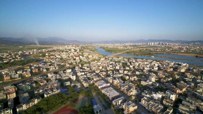 海南崖州西海滩渔船城市建筑群航拍2