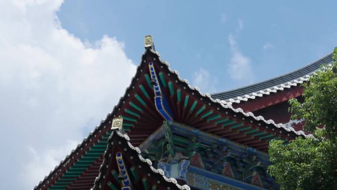 松柏寺庄严肃穆的寺庙佛像空境