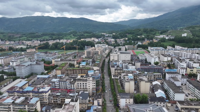 航拍凉山州昭觉县城