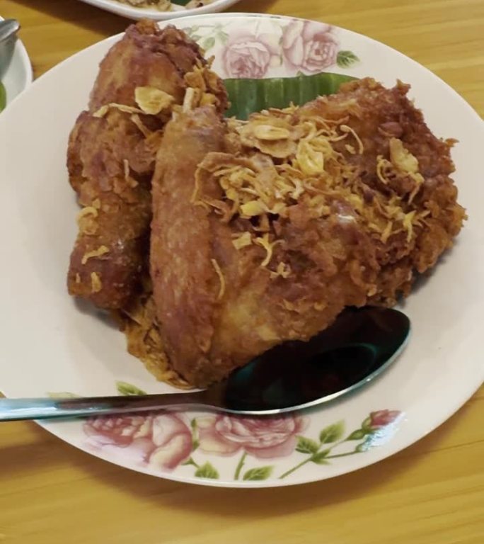 泰国街头小吃摊