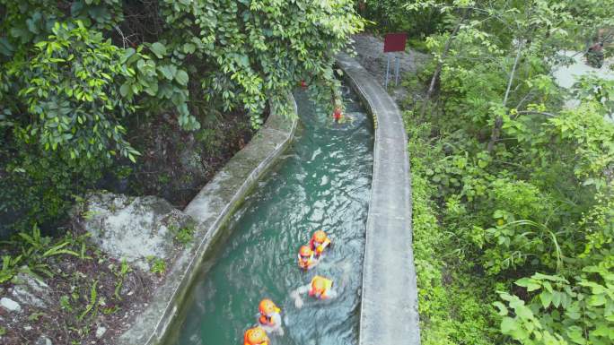 河池龙江第一湾水渠漂流探险之旅