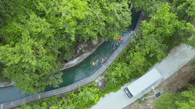 河池龙江第一湾水渠漂流探险之旅