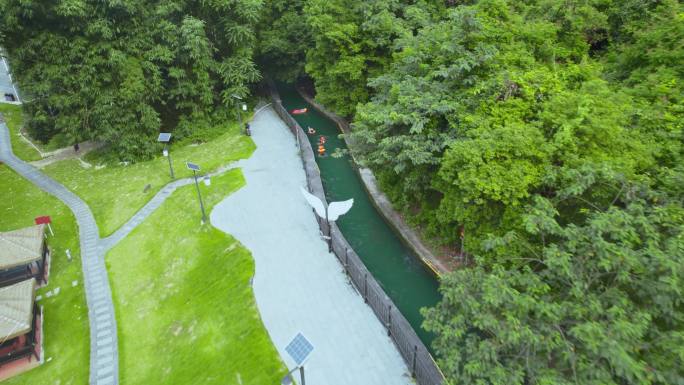 河池龙江第一湾水渠漂流探险之旅