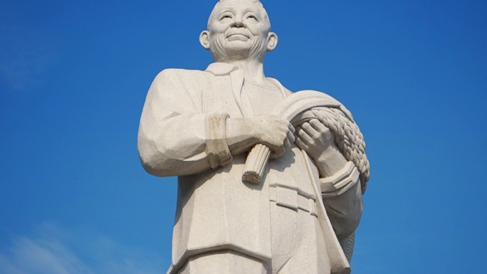 水稻之父袁隆平雕像