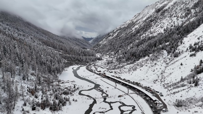 理小路大二普雪山理县小金县文旅阿坝州航拍