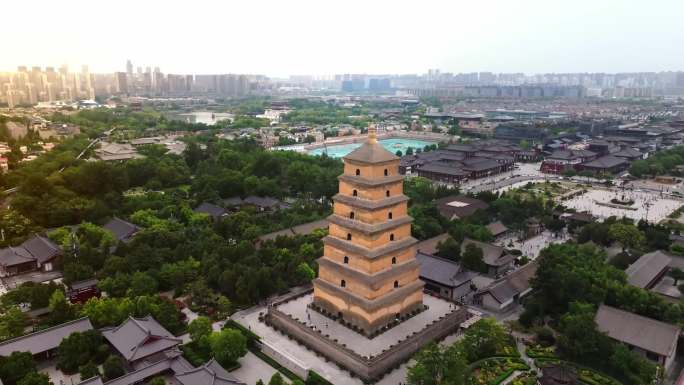 西安大唐不夜城大雁塔航拍