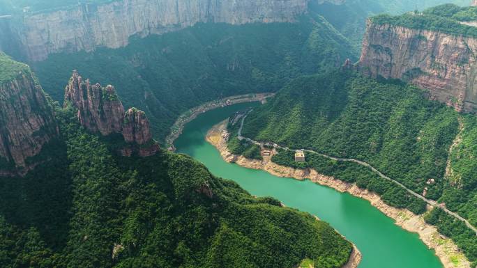 新乡 宝泉 峡谷 河流 山峦