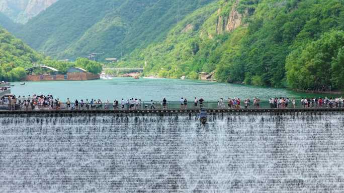 新乡 宝泉 峡谷 河流 山峦 自然风光