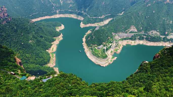 新乡 宝泉 峡谷 河流 山峦 自然风光