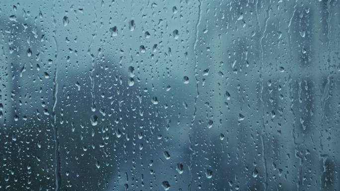 4K可商用雨天玻璃流动水珠带原声