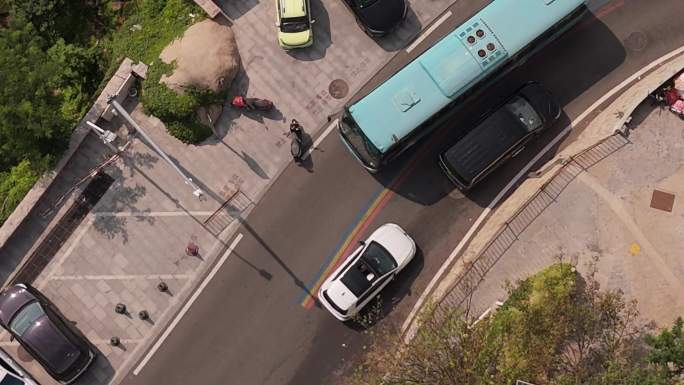 崂山环海公路车辆跟随