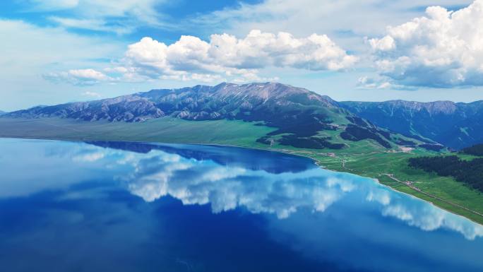 赛里木湖