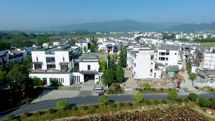 航拍安徽省黄山市徽州区西溪南镇西溪南上村