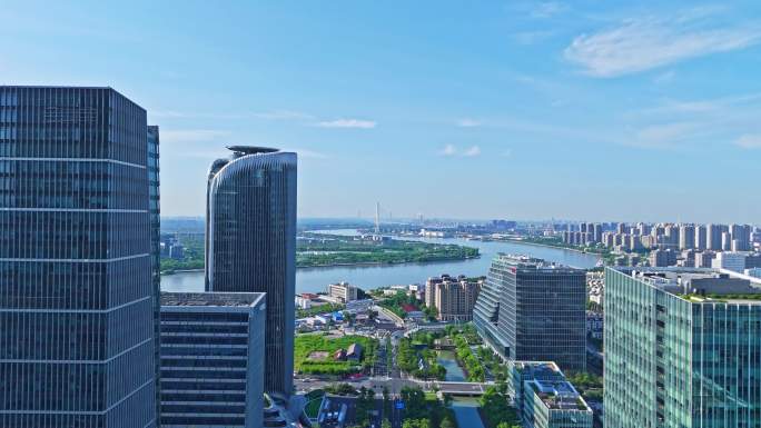 4k实时航拍上海徐汇西岸金融区