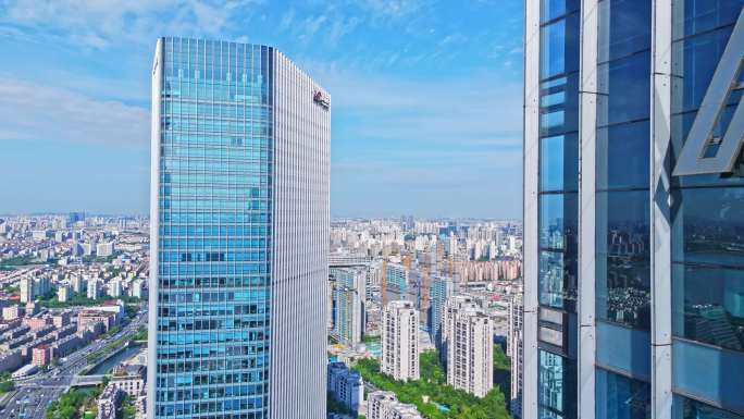 4k实时航拍上海徐汇西岸金融区