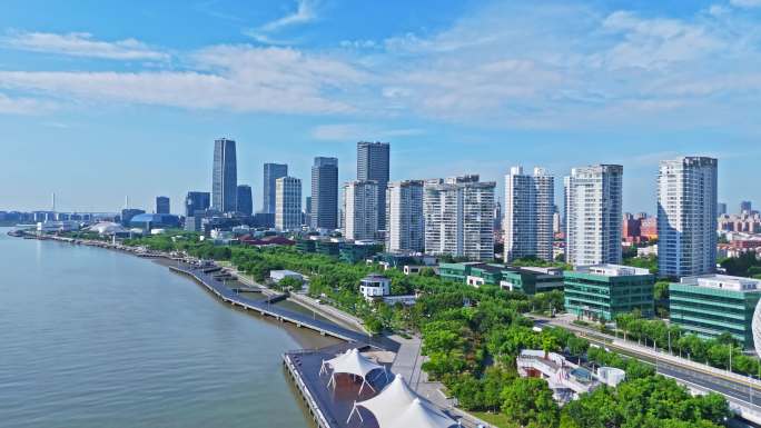 4k实时航拍上海徐汇西岸金融区