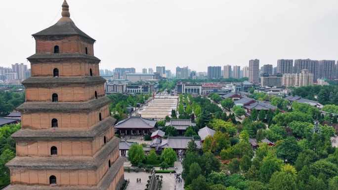 4K 航拍大雁塔