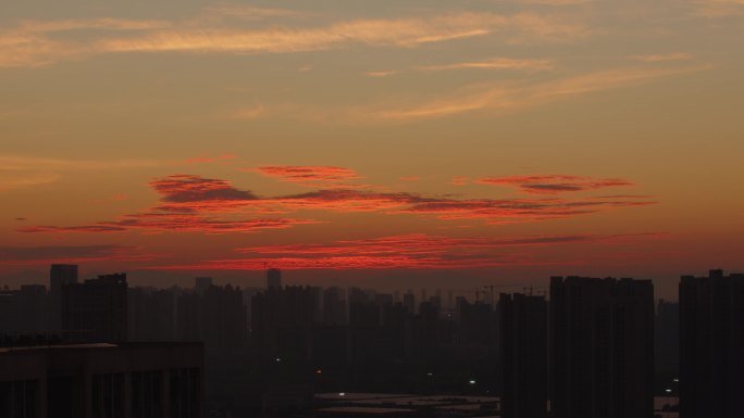 城市黎明火烧云02