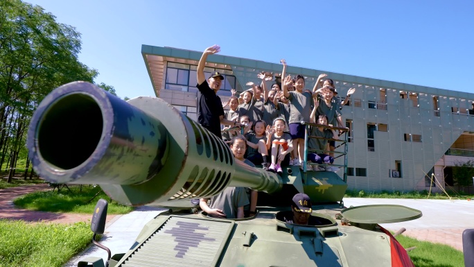 丛林激光枪战 真人cs 军事主题夏令营