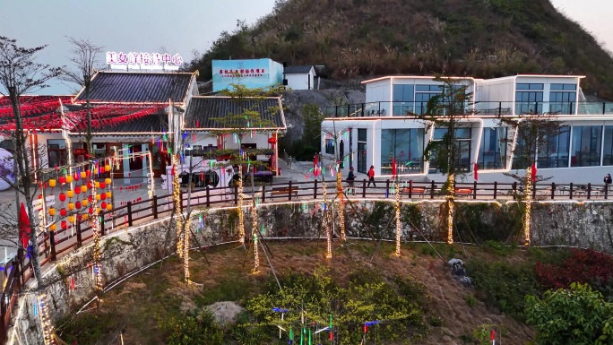 广西河池大化红水河岩滩美女峰