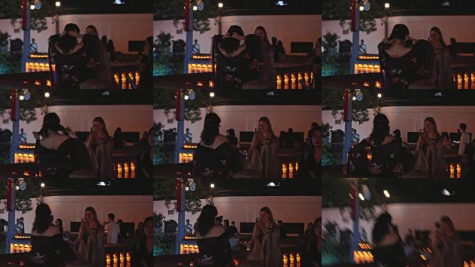 夜晚穿汉服拍照的女孩