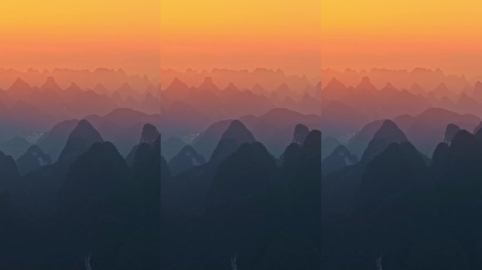 广西桂林阳朔遇龙河相公山日出日落风景竖拍