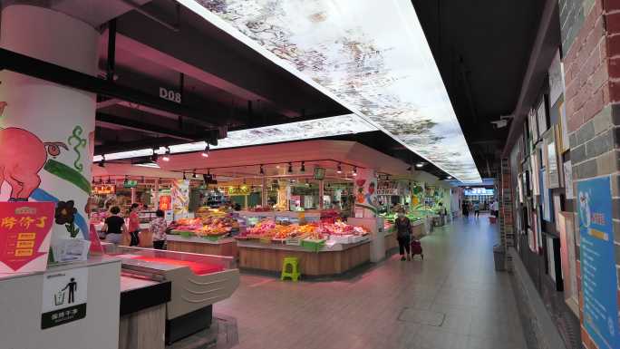 现代干净整洁农贸菜市场生鲜摊位选购