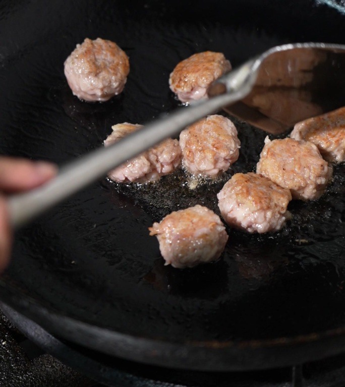 香煎肉饼制作过程