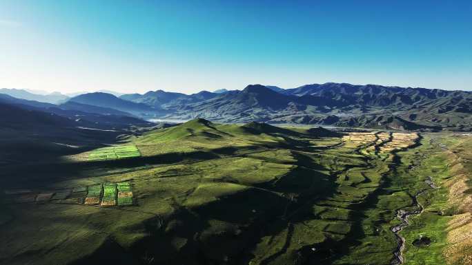航拍日出阳光下的甘南甘加秘境风光
