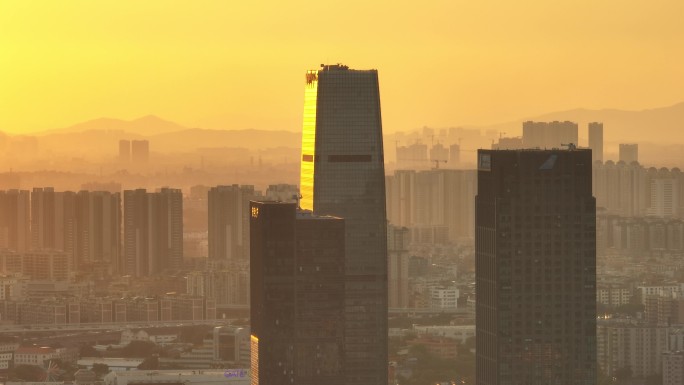 城市日落天际线