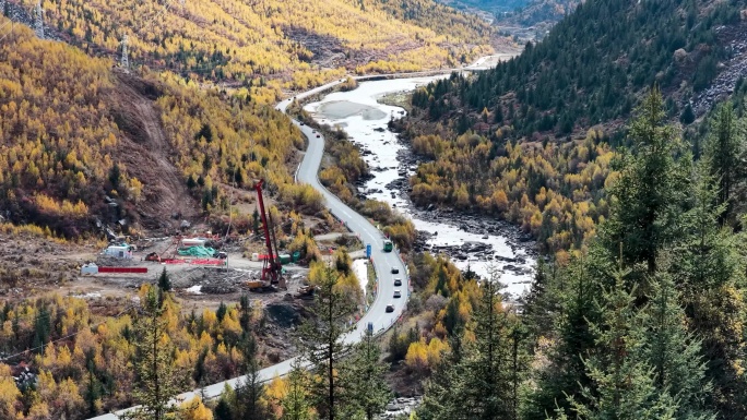 康定新都桥茶垭沟秋景川西最美彩林在路上