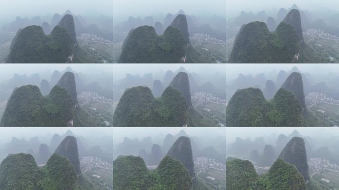 云雾缭绕山间亭台