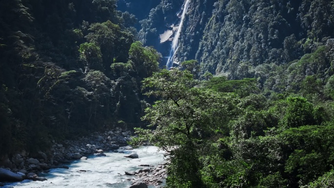 独龙江哈滂瀑布航拍