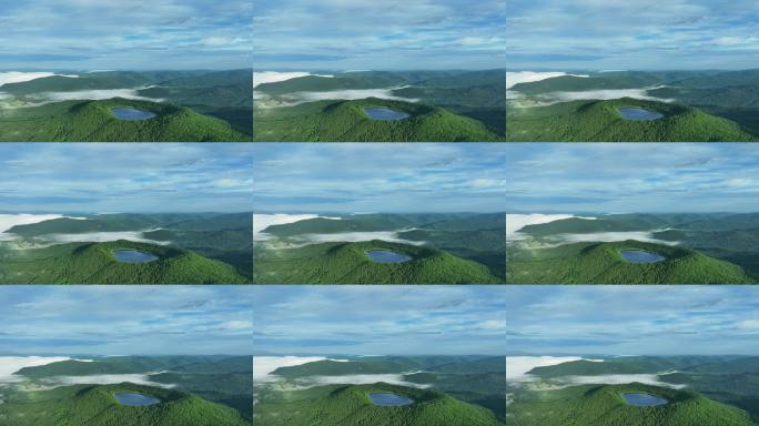 云雾山顶的阿尔山天池航拍