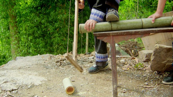 竹雕艺术：5、破竹（王仕辉、土家族）